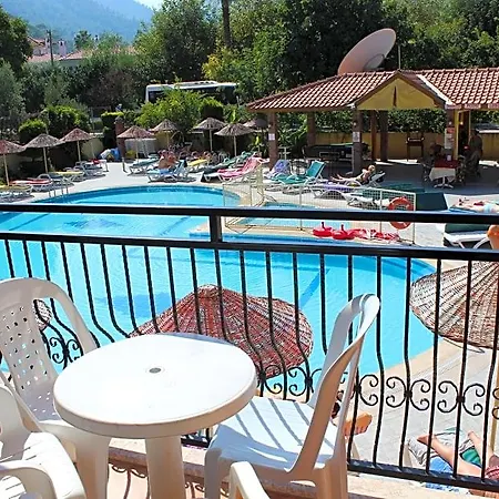 호텔 Club Sun Village 3*
