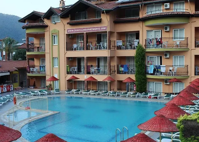 Club Sun Village 酒店 马尔马里斯