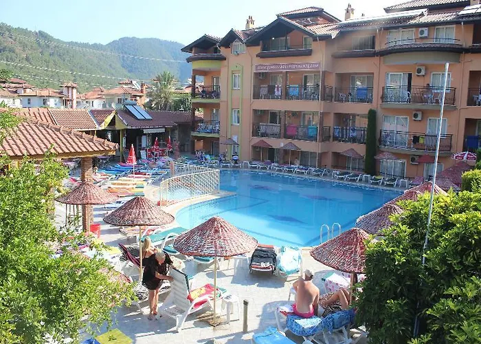 Club Sun Village 酒店