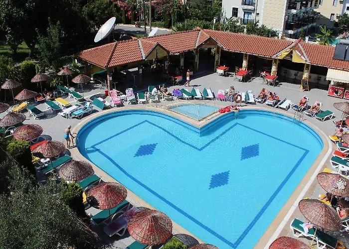 Hotel Club Sun Village 3*