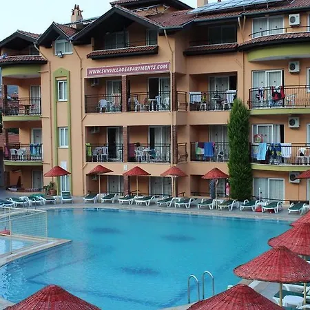 Club Sun Village فندق مرمريس