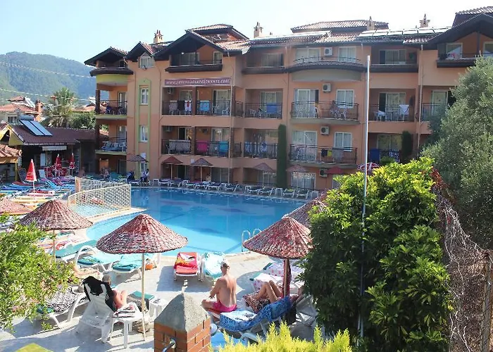 Club Sun Village مرمريس